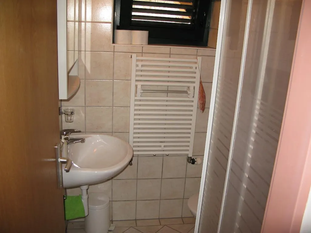 Bed And Breakfast Villa Iris Mošćenička Draga B&B