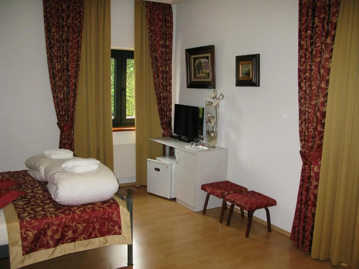Bed And Breakfast Villa Iris Mošćenička Draga 3*,  克罗地亚