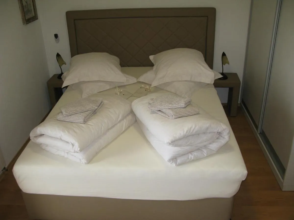 住宿加早餐酒店 Bed And Breakfast Villa Iris Mošćenička Draga