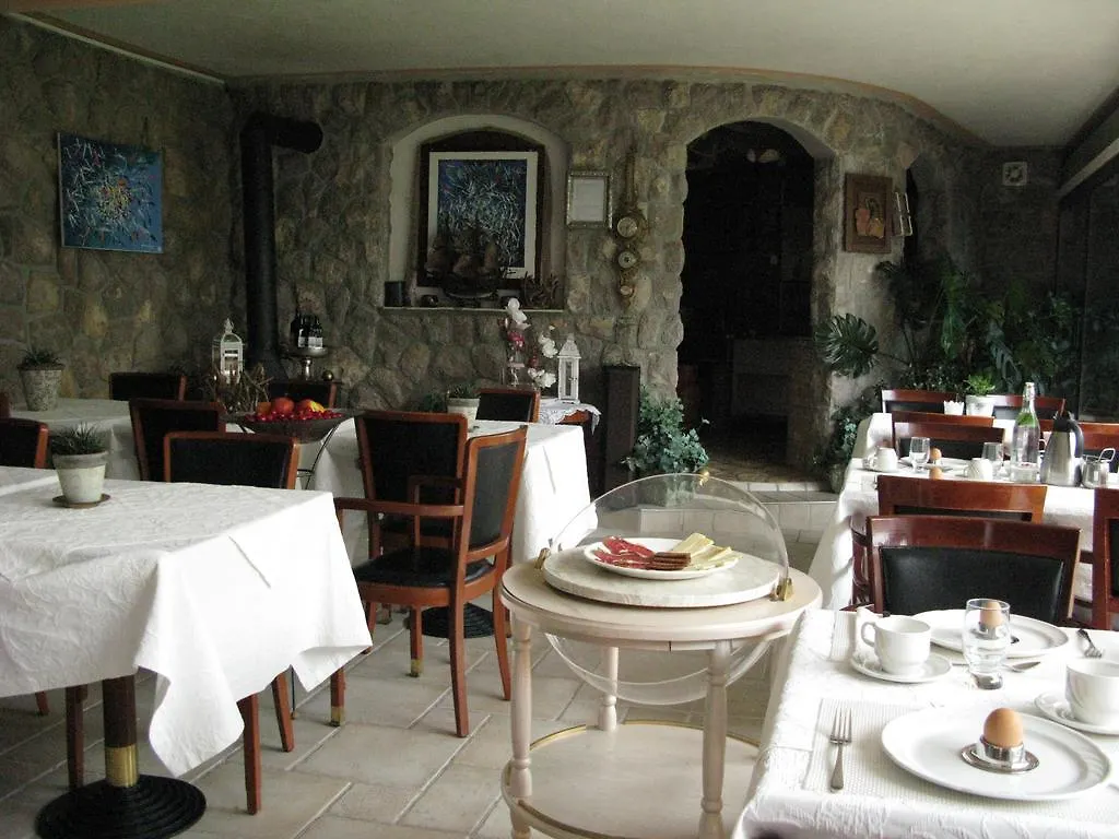 Bed And Breakfast Villa Iris Moscenicka Draga Bed & Breakfast